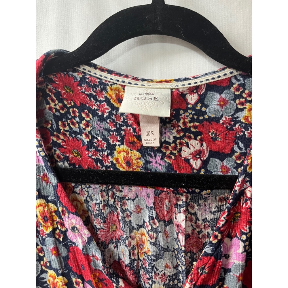 Knox Rose Floral V-Neck Midi Dress Red Pink Yellow Boho Tassel Waist Womens‎ XS - Picture 2 of 3